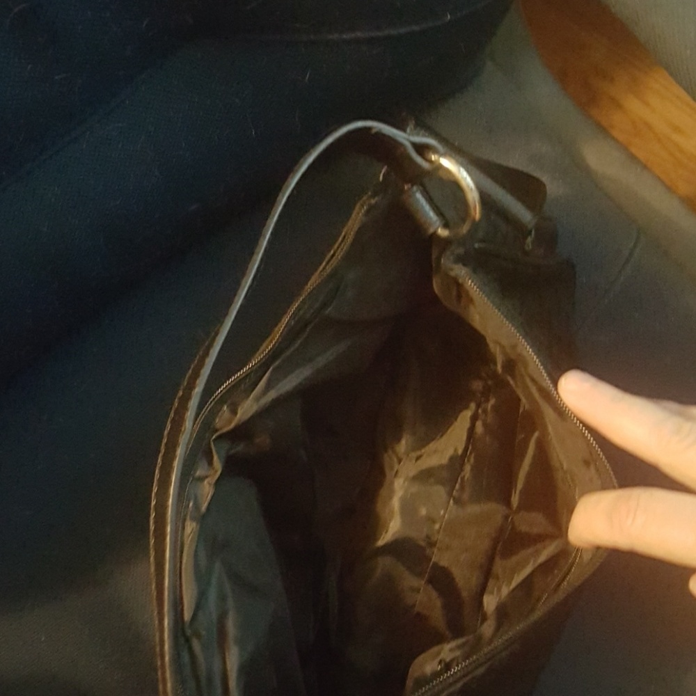 Purse - Picture 4 of 4